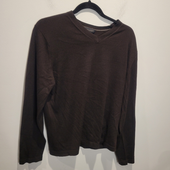Banana Repulic Mens Size M Dark Brown Vneck Sweater Silk/cashmere Blend - Picture 1 of 5